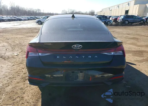 2022 Hyundai Elantra Sel z USA, uszkodzony, nr VIN 5NPLS4AG8NH078370